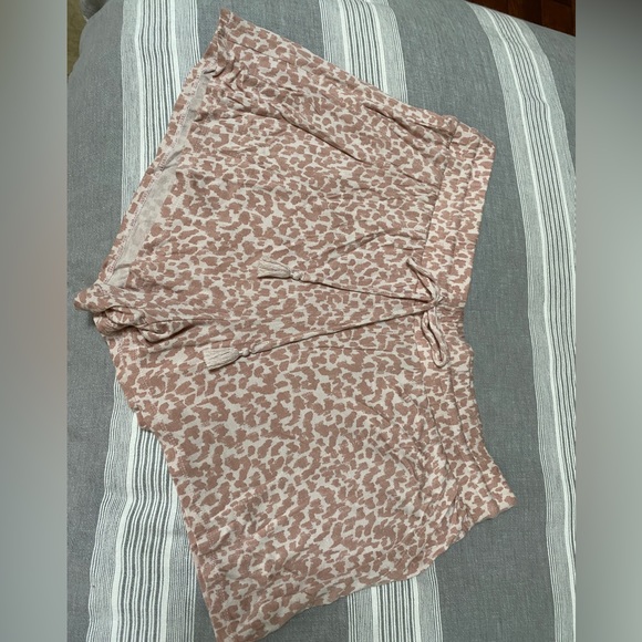 Stars above sleep, shorts, size large - Picture 1 of 3